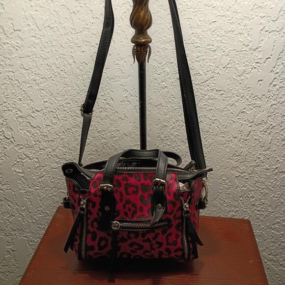 Pink and black leopard print y2k purse - Picture 2 of 8